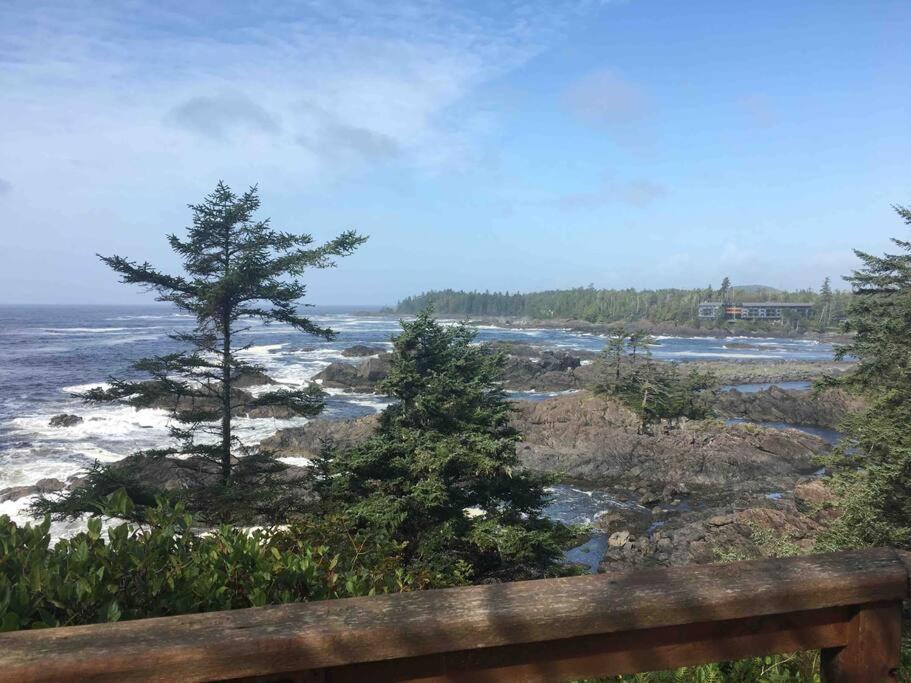 Forest Sweet Retreat Hot Tub & Wood Fired Sauna Ucluelet Dış mekan fotoğraf