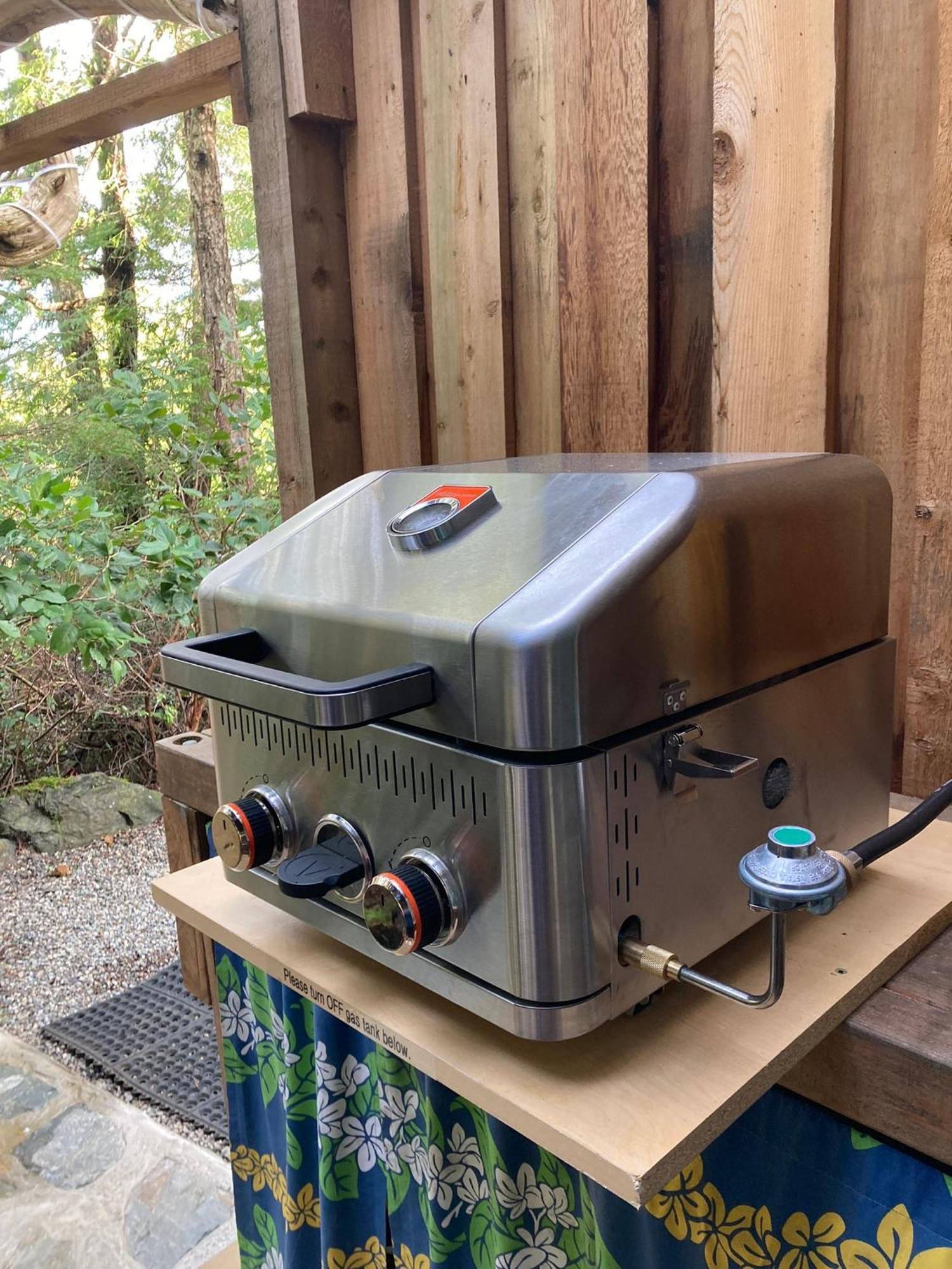 Forest Sweet Retreat Hot Tub & Wood Fired Sauna Ucluelet Dış mekan fotoğraf